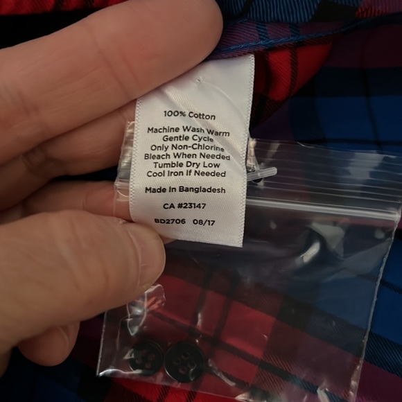 Talbots button down shirt. - Picture 6 of 6